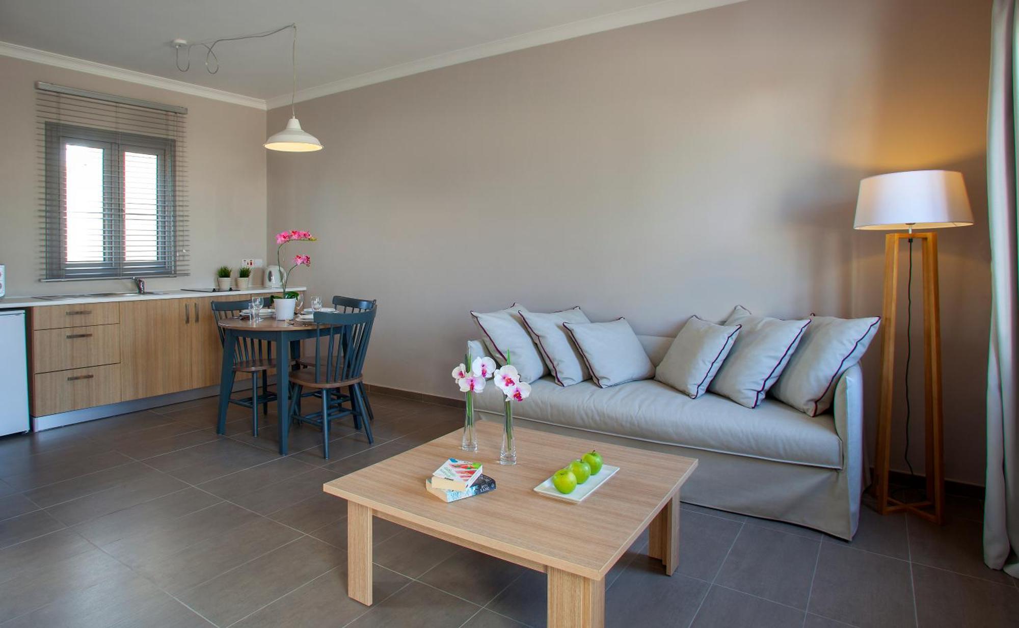 Two-Bedroom Suite,1275003988:JPEG